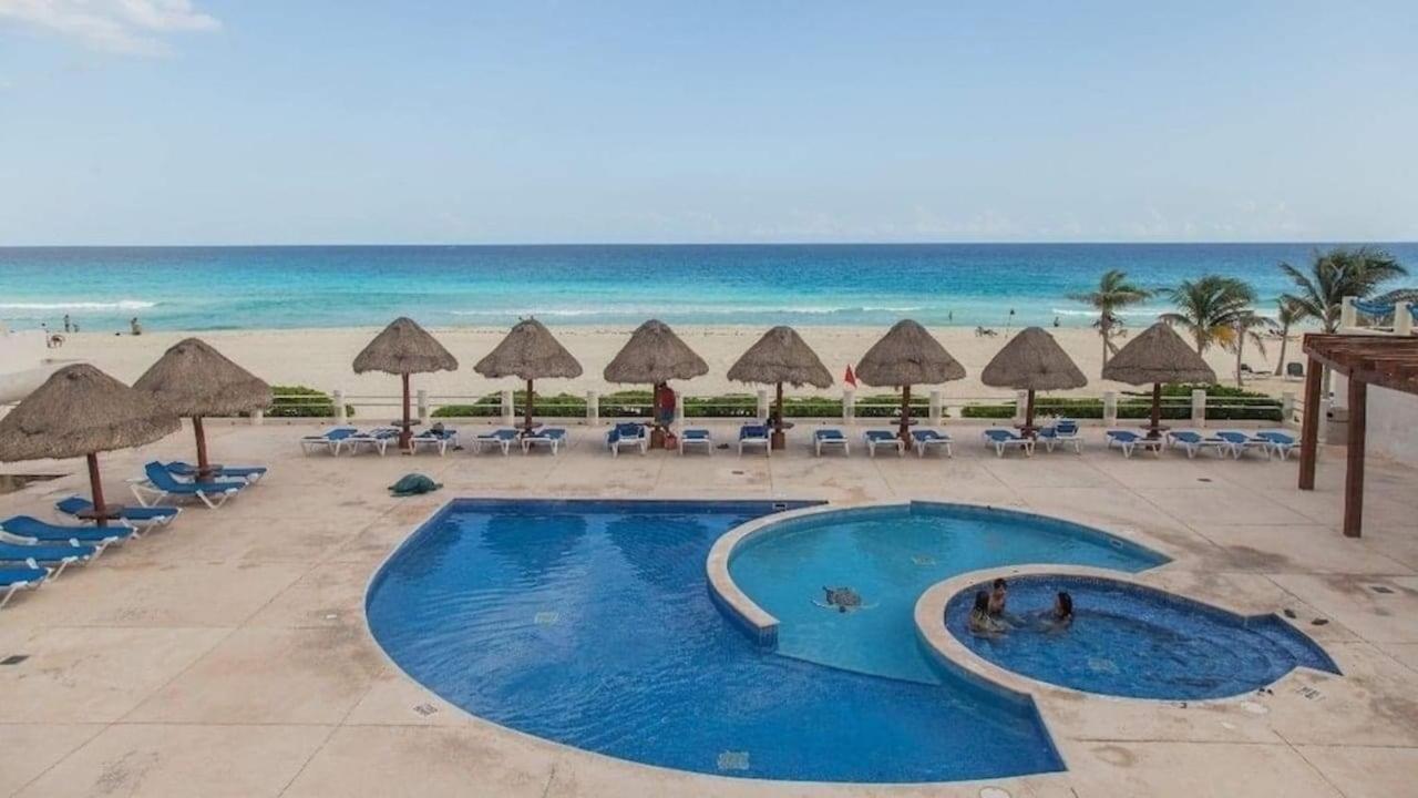 Zone, Beachfront 2 Bedroom - Prime Location Apartamento