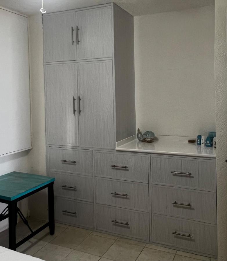 Zone, Beachfront 2 Bedroom - Prime Location