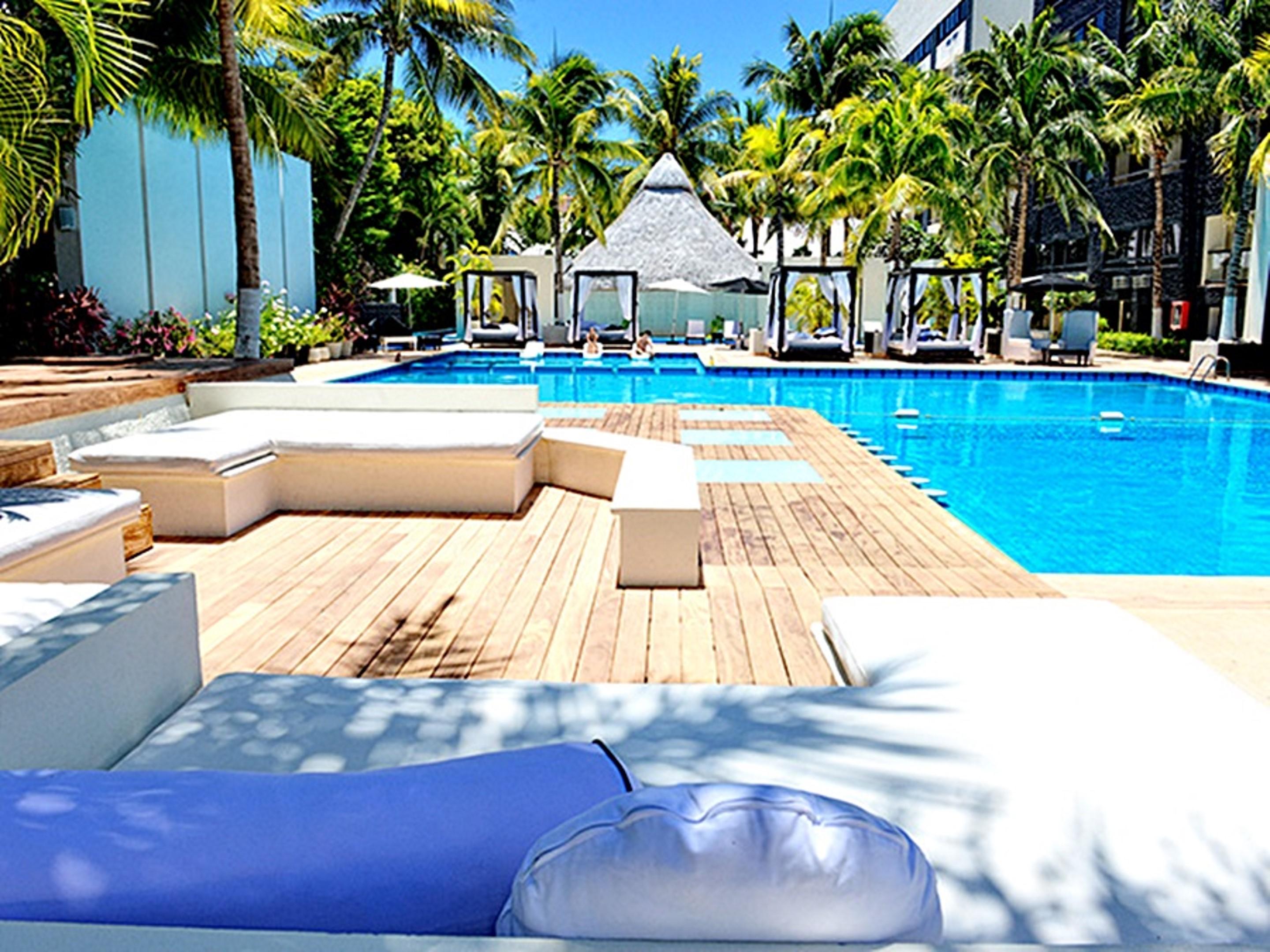 Oh! - The Urban Oasis & Club (adults Only)