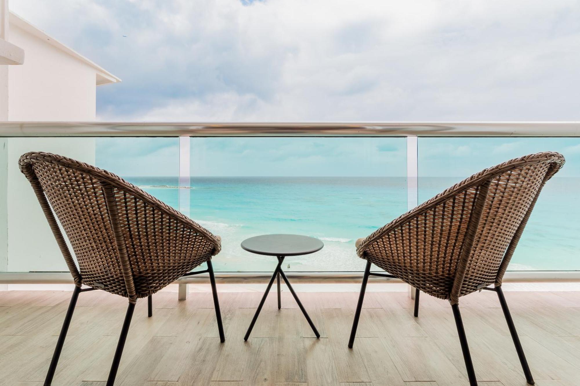 Apartahotel The Ocean Vibes By Casa Paraiso