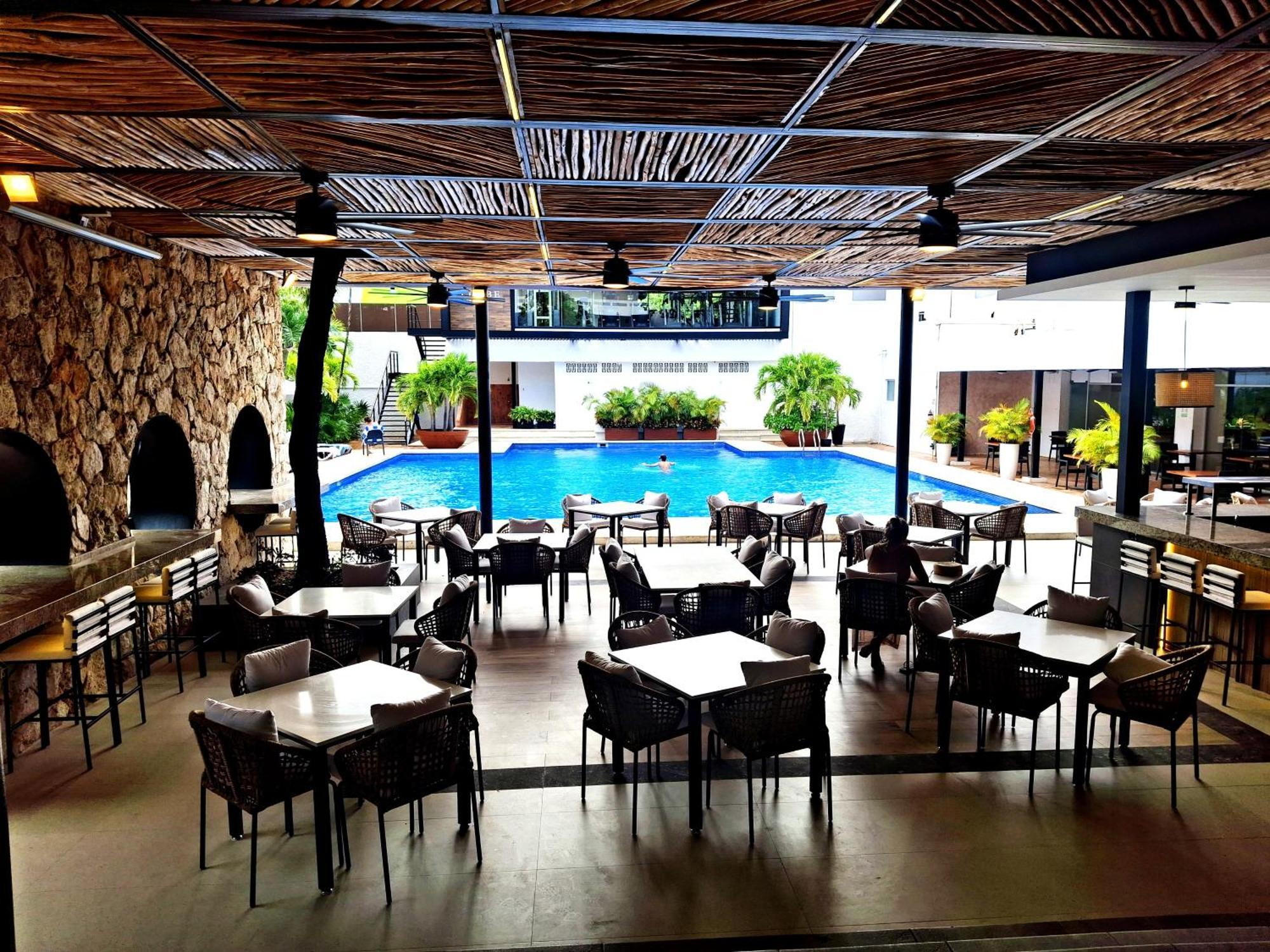Bay Resort Cancun