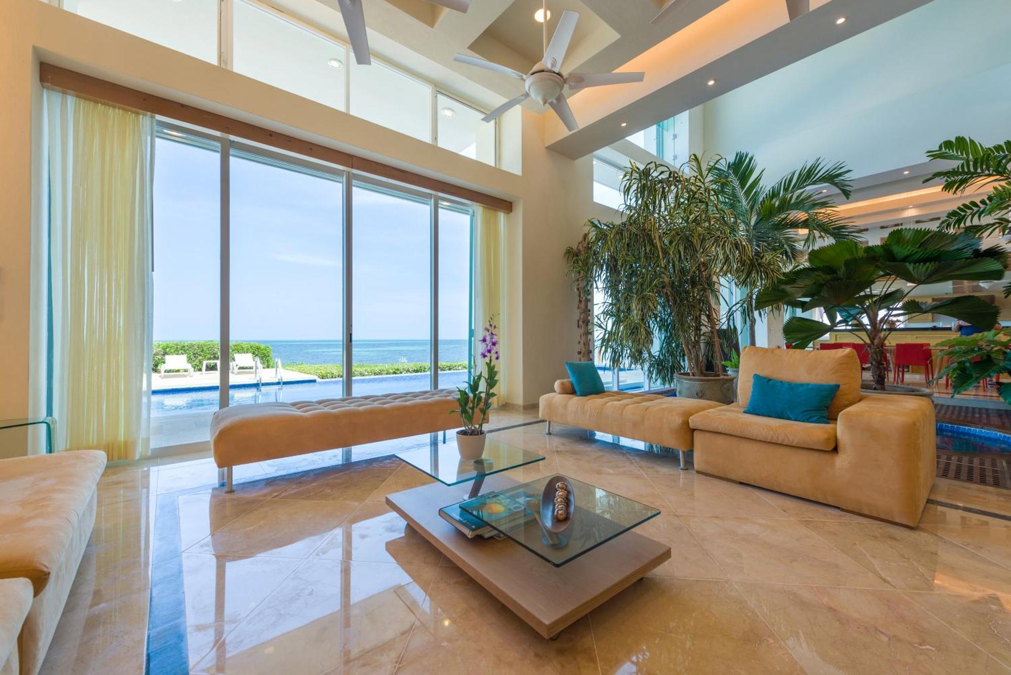 Punta Sam - Beachfront Luxury *