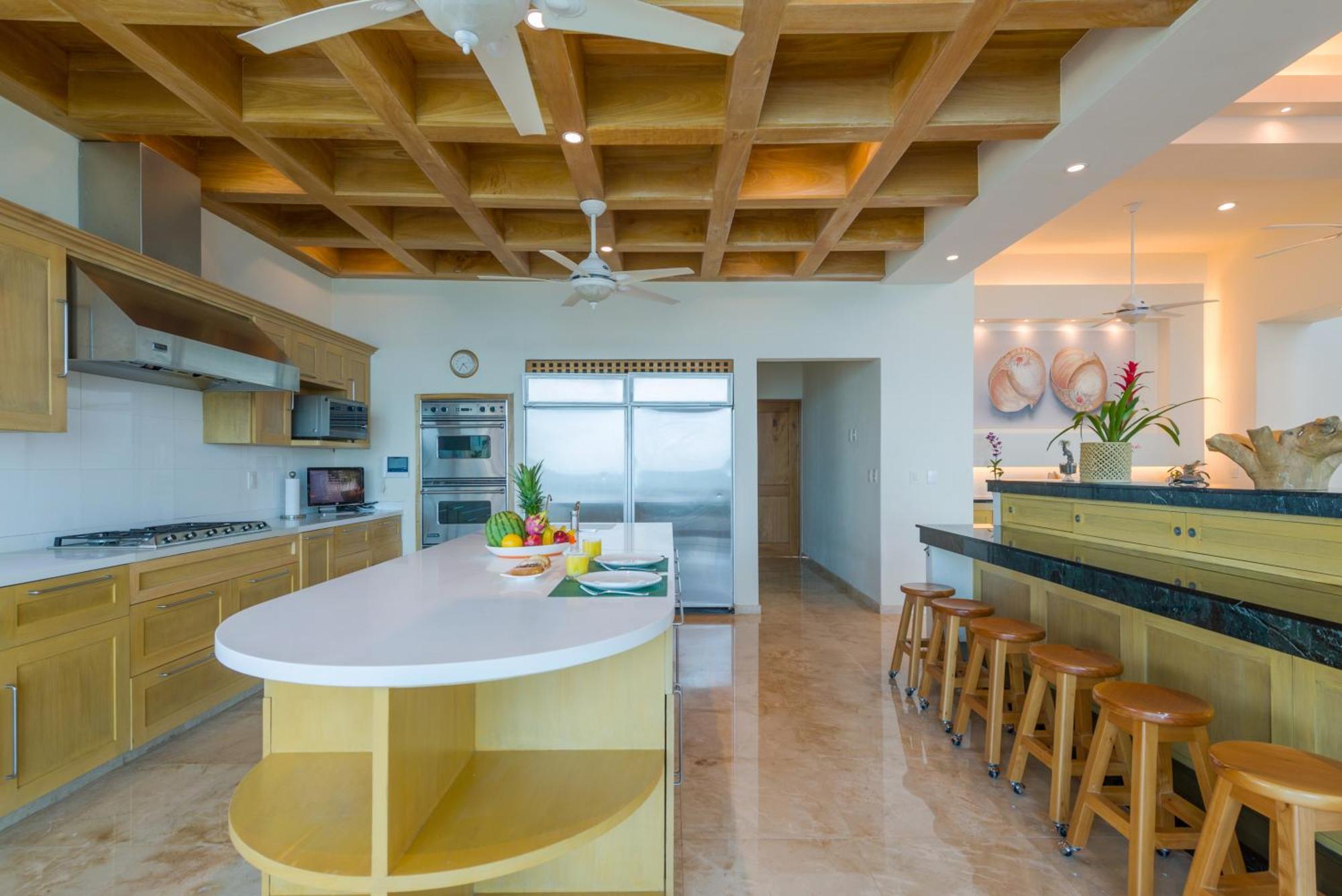 Villa Punta Sam - Beachfront Luxury