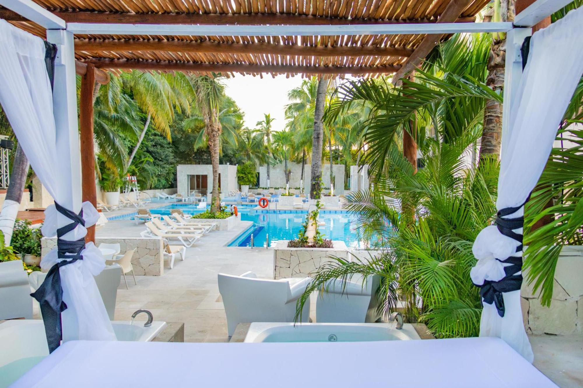 Hotel Oh! - The Urban Oasis & Club (adults Only) 4*