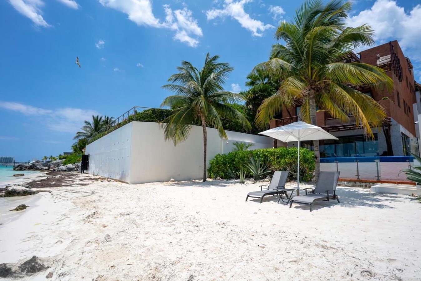 Langosta Villa *