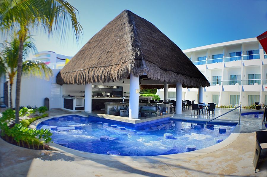 Resort Bay