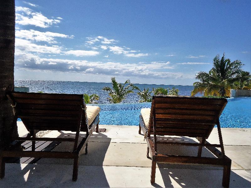 Tu Mirada Al Mar Beachfront Tower & Apartamento