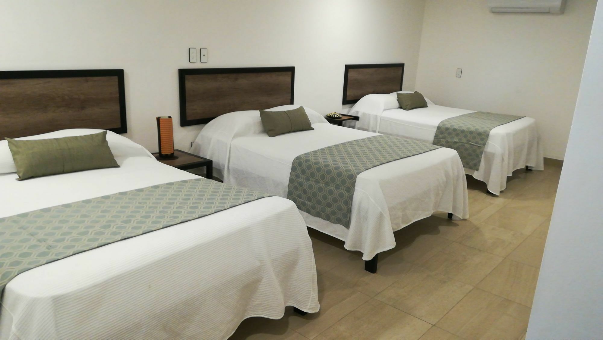 Brisas 10 Beachside