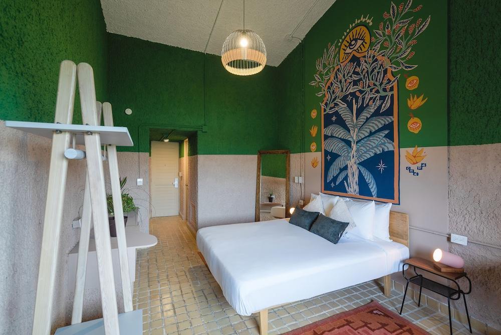 Hotel Selina Laguna Zone 3*